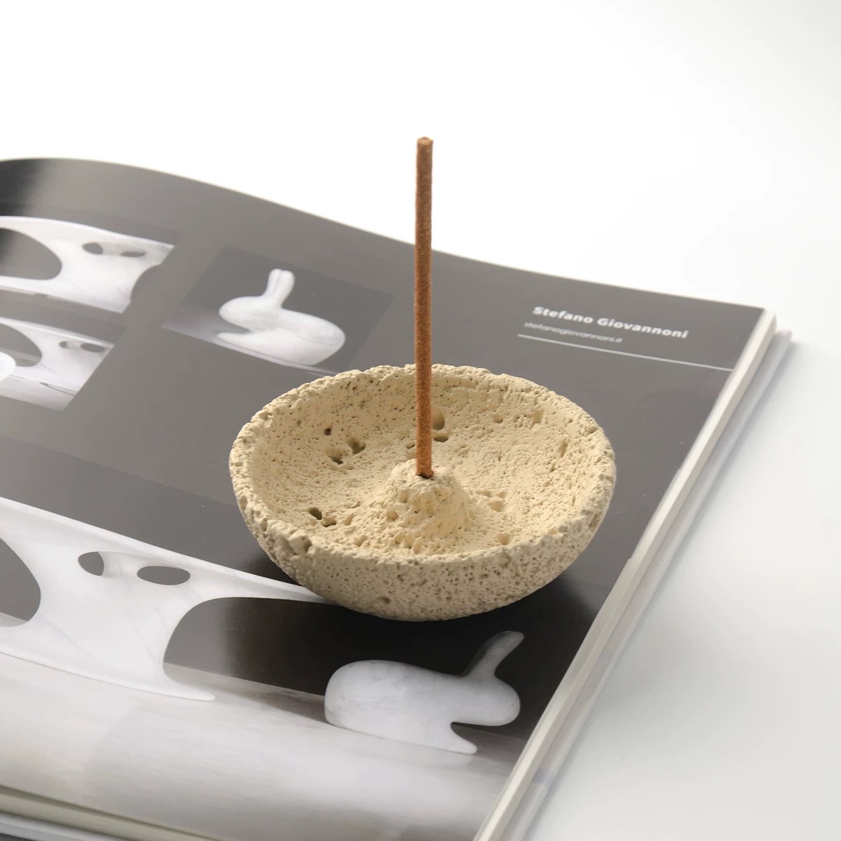 Meteoriet Textuur Cementen Wie - Incense Stick Holder recensie en prijs