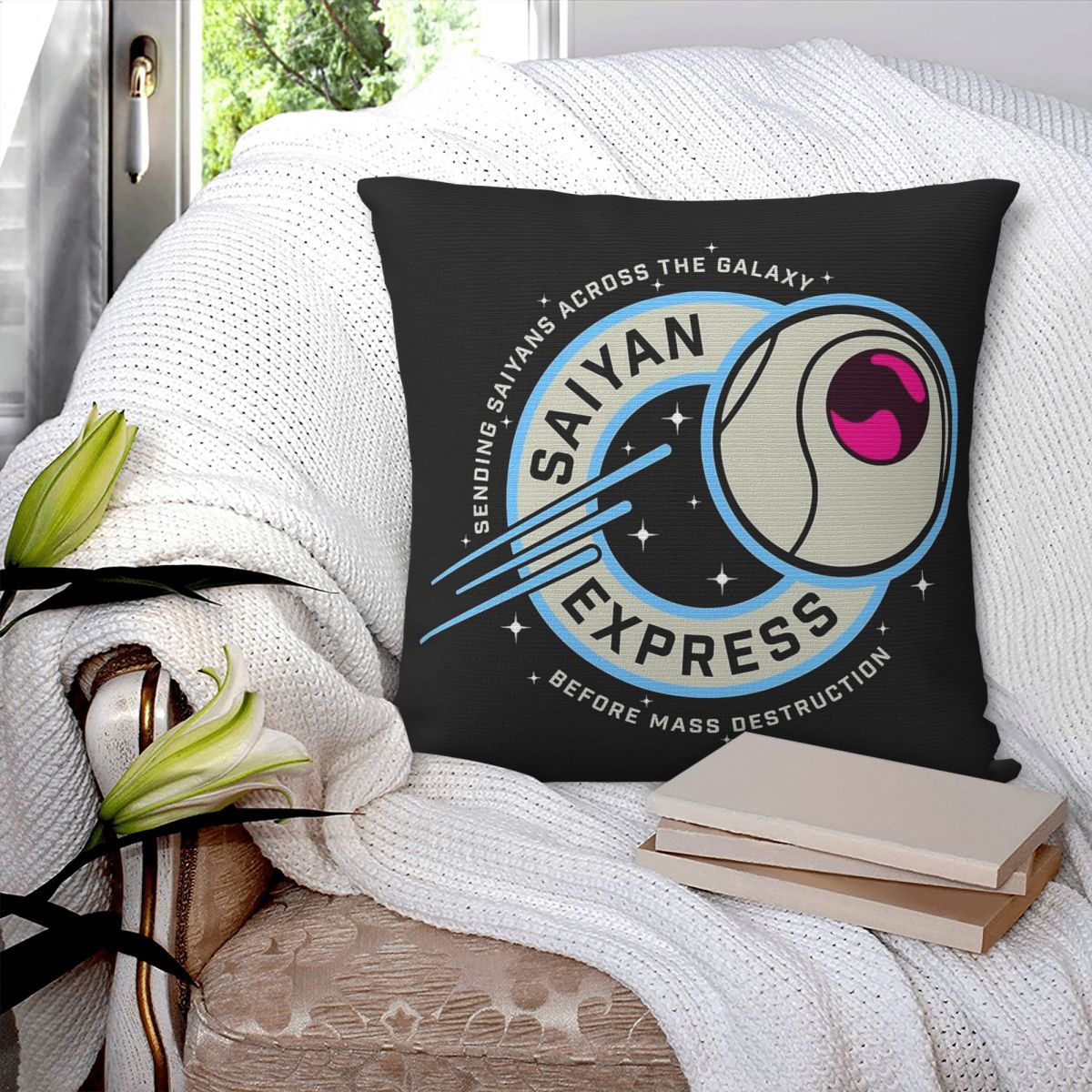 Saiyan Express Badge Kussenslo - Home Decor Express recensie en prijs